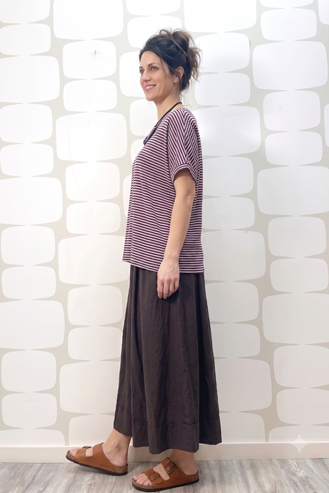 OUTFIT Maglia Leda a righine rosa e Pantalone Adele moro