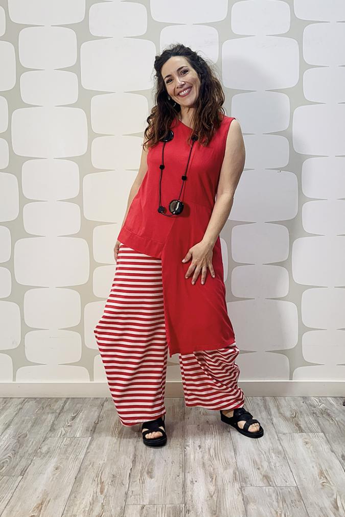 outfit con Canotta Florence rossa e Pantalone Allan a righe bianco e rosso