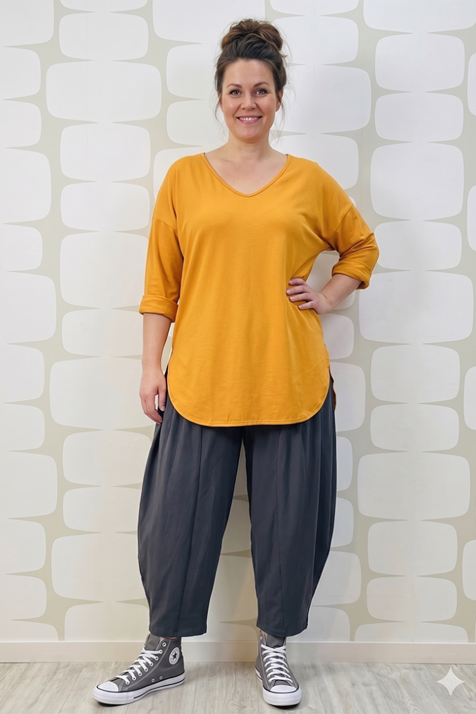 outfit con Maglia Allen ocra e Pantalone Hopper grigio
