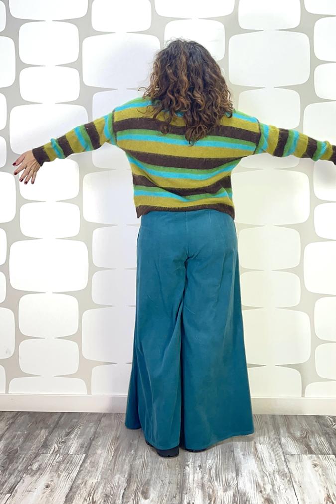 outfit con Maglia Edgar e Pantalone Patrice petrolio - fabbrica di giuggiole