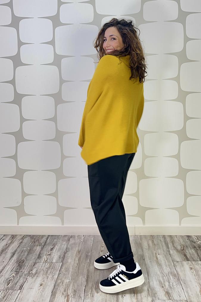 outfit con Maglia Graham ocra, Pantalone Brysha