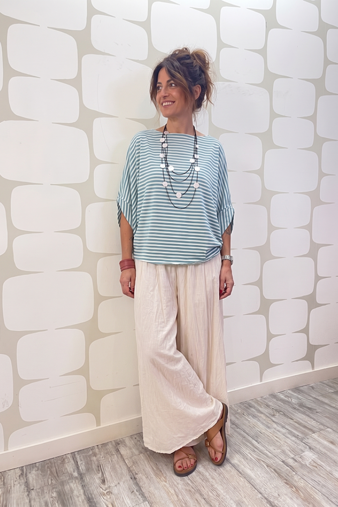 outfit con Maglia Manta sartoriale e Pantalone Ines bianco