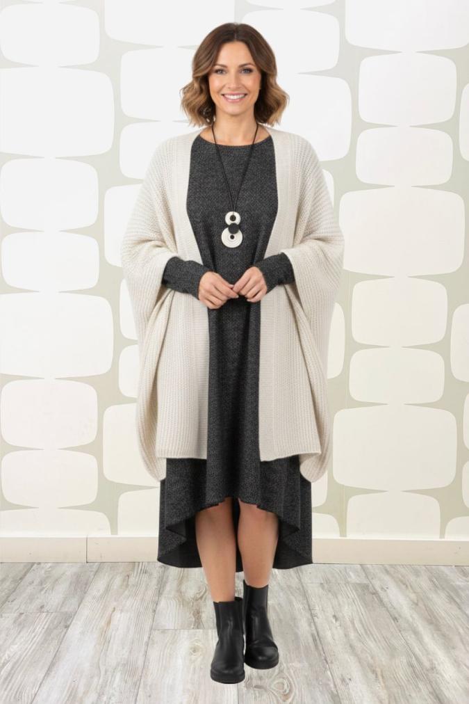 outfit fabbrica di giuggiole con Abito Jacob melange marrone, Cardigan Precious corda