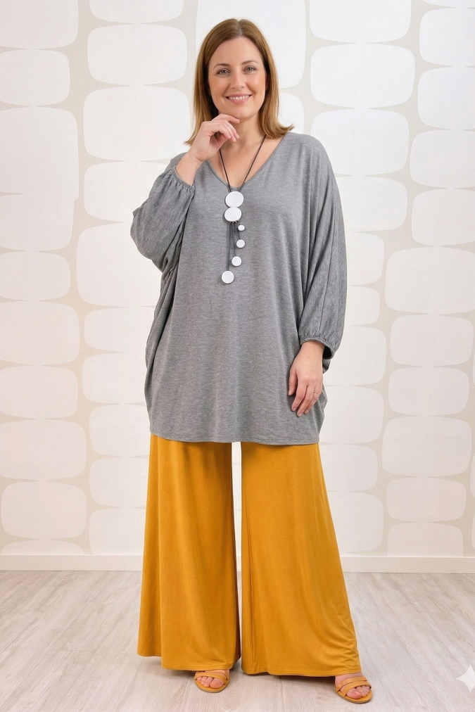 outfit curvy Maglia Murray grigio e Pantalone Holland ocra