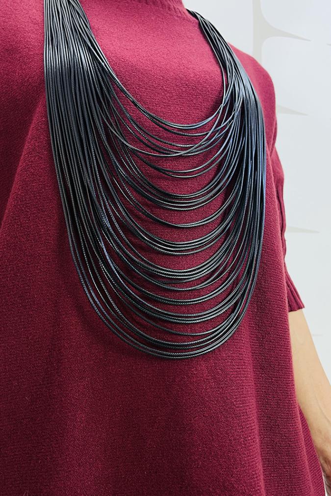 collana udon color nero fabbrica di giuggiole abbigliamento roma