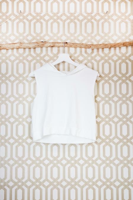 Mini felpa smanicata con cappuccio, linea quadrata